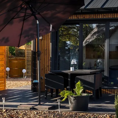 Pod Orzechem Caloroczny Tatil Evi *